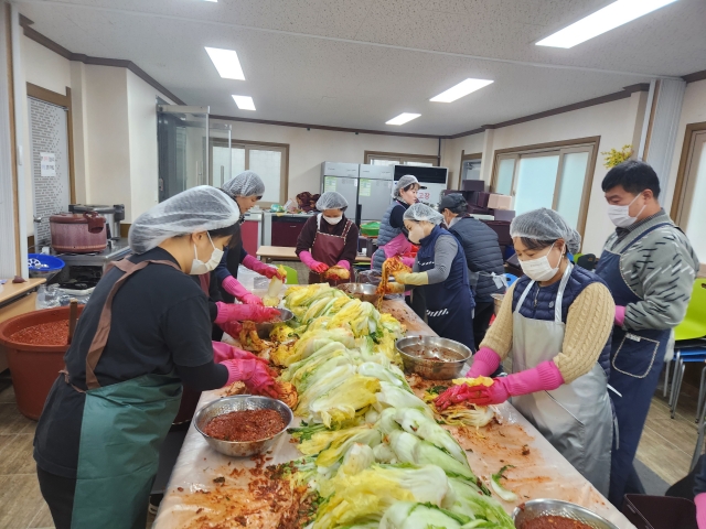 11월 26-27일(화,수) 교회 김장